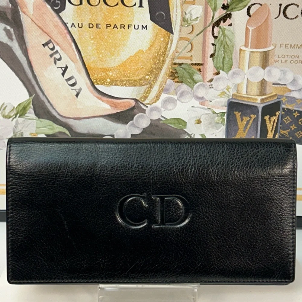 Christian Dior Leather Slim Long Wallet 🖤❤️